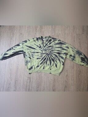 Bershka Green & Black Tie-Dye Crewneck Sweatshirt